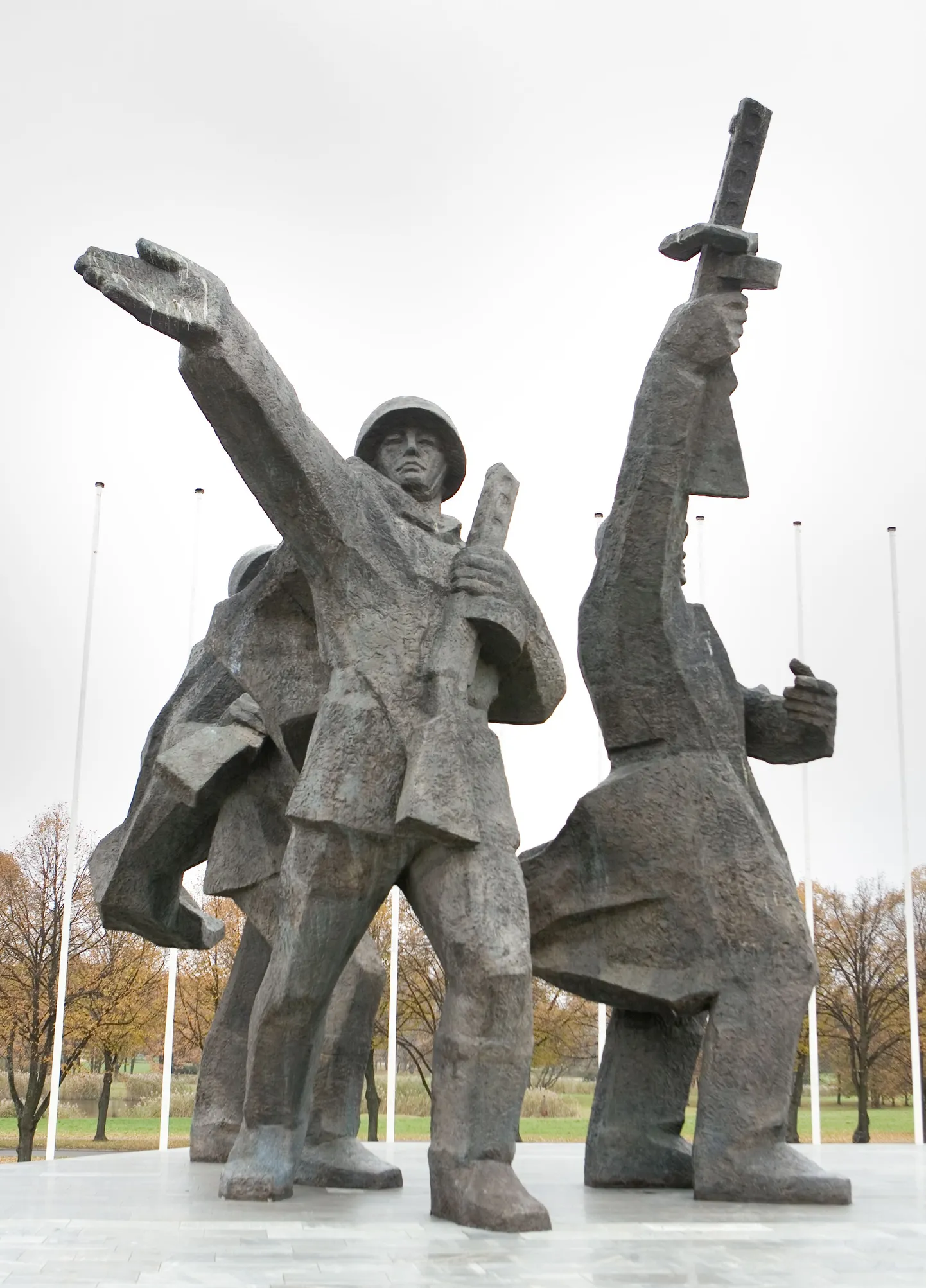Riias asuv punasõdurite mälestusmärk.
