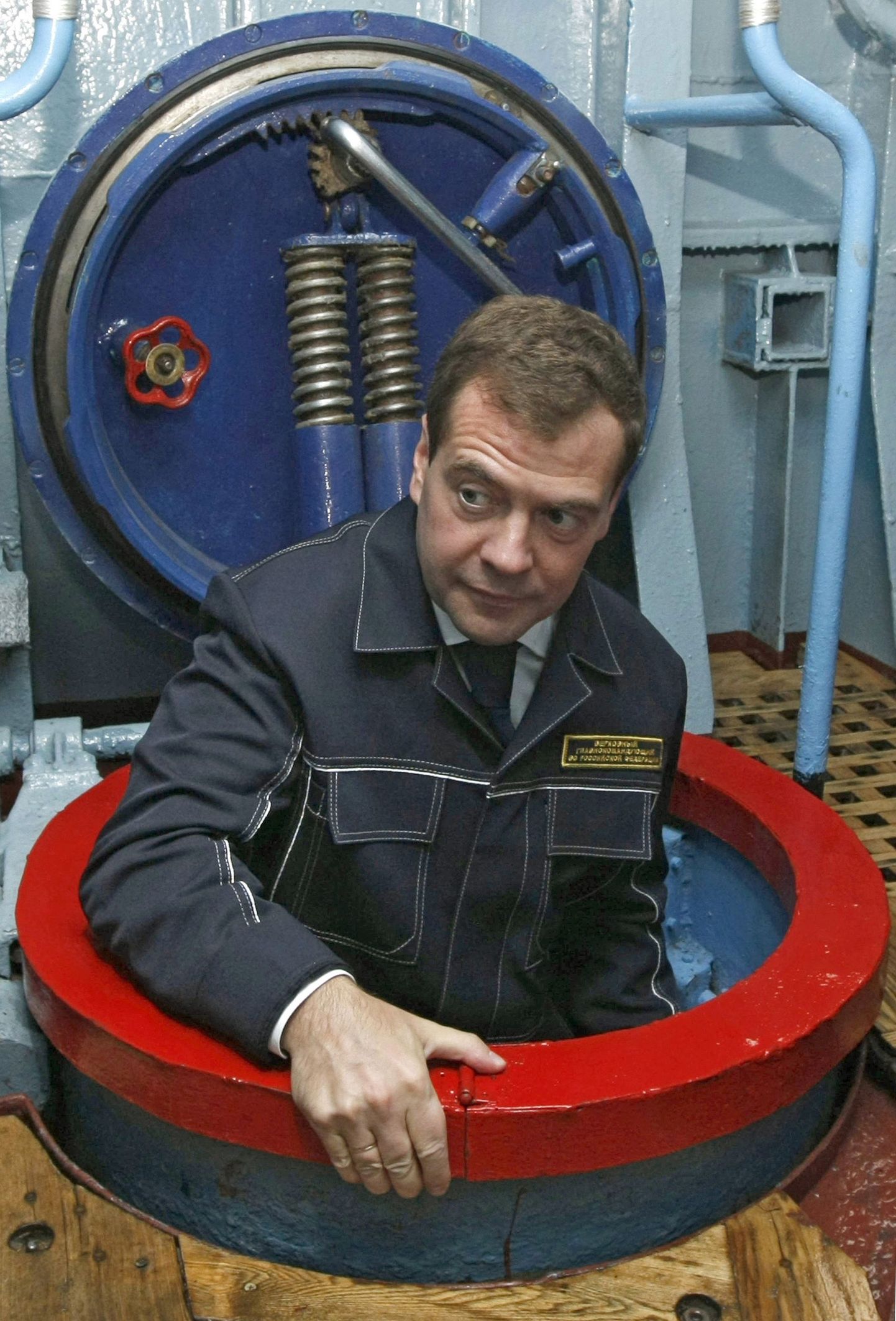 Venemaa president Dmitri Medvedev inspekteerimas Venemaa tuumalõhkepeadega varustatud allveelaeva.