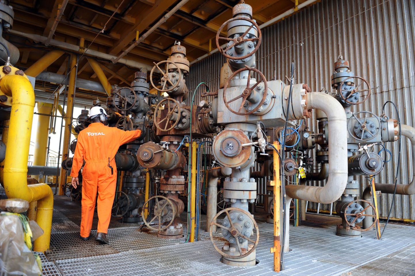 Põhjamerel asuva naftaplatvormi töötajad evakueeriti gaasi tõttu