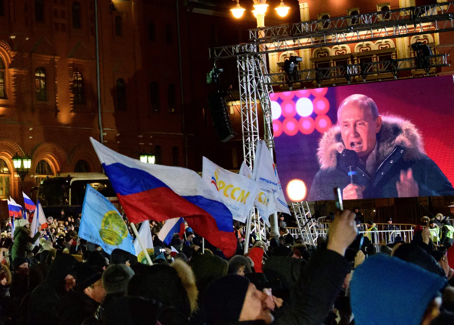 Faktiliselt isevalitseja rollis Vladimir Putinil on praegu Venemaal täiesti vabad käed ükskõik millisteks otsusteks.